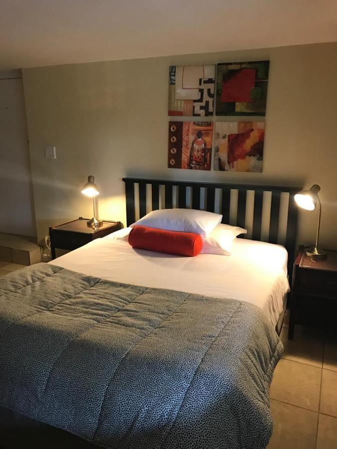 Golf And Garden Guesthouse Somerset West Dış mekan fotoğraf