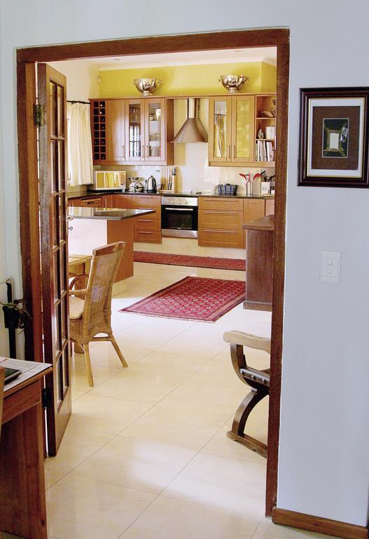 Golf And Garden Guesthouse Somerset West Dış mekan fotoğraf